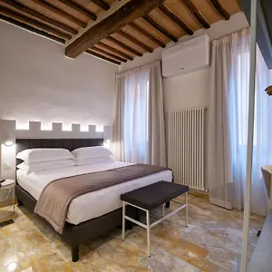Torre Del Fuggisole Sienne